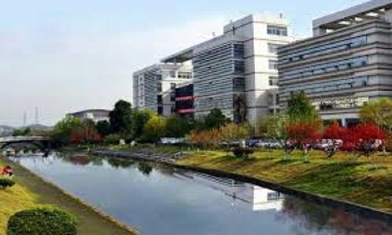 China Three Gorges University