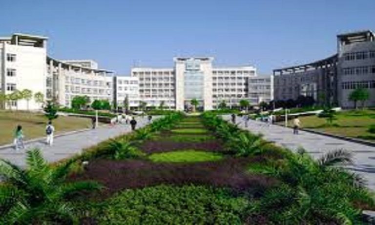 China Three Gorges University
